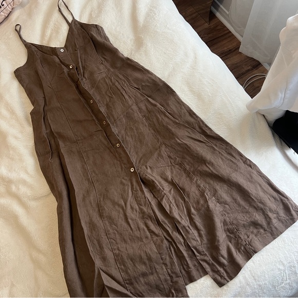 Wilfred Dresses & Skirts - Wilfred Chocolate Brown Smocked Dress